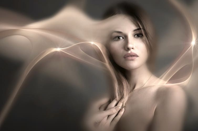 Ascendente en Libra tiende a ser físicamente hermosa o hermoso